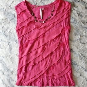 🦈 3/$20 LC Hot Pink Ruffle Sleeveless Top